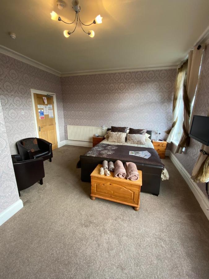 The Fairmile Bed and Breakfast Lytham St Annes Εξωτερικό φωτογραφία
