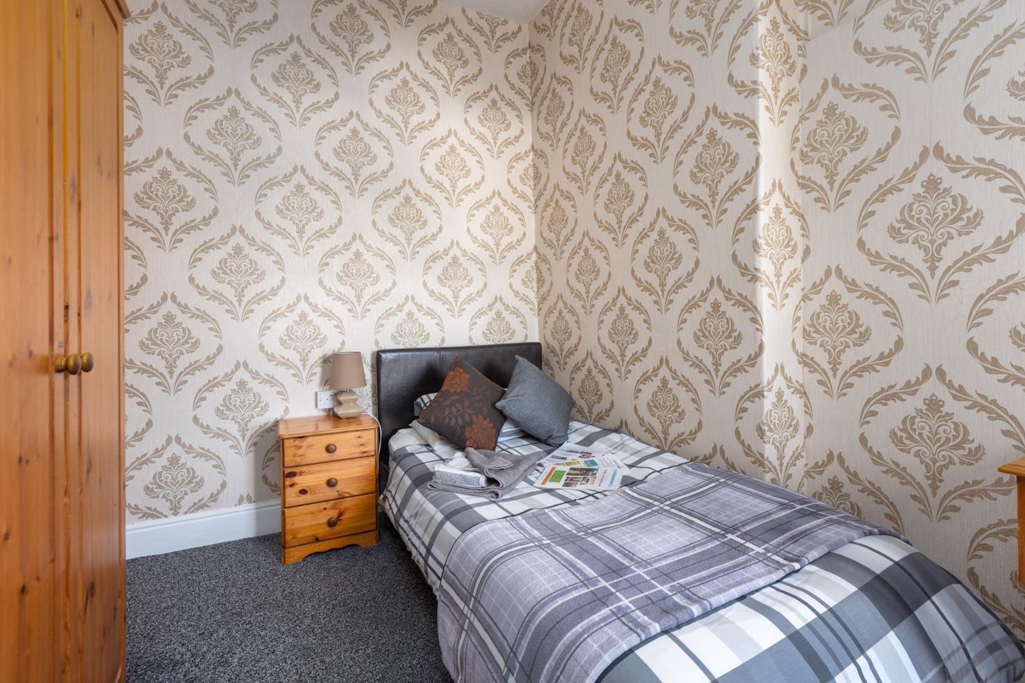 The Fairmile Bed and Breakfast Lytham St Annes Εξωτερικό φωτογραφία