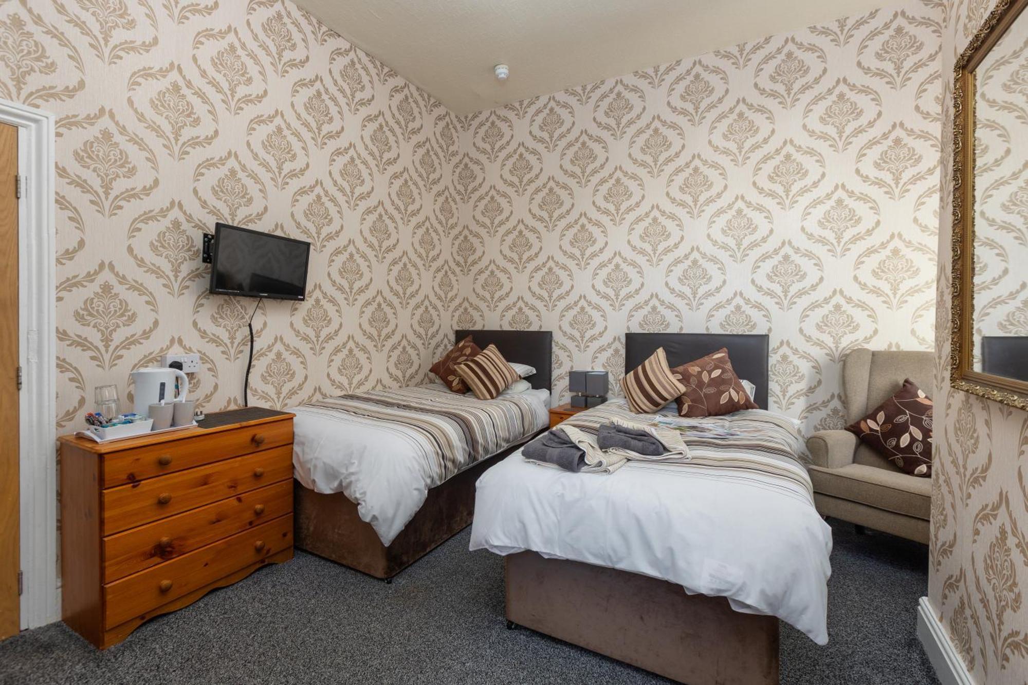 The Fairmile Bed and Breakfast Lytham St Annes Εξωτερικό φωτογραφία