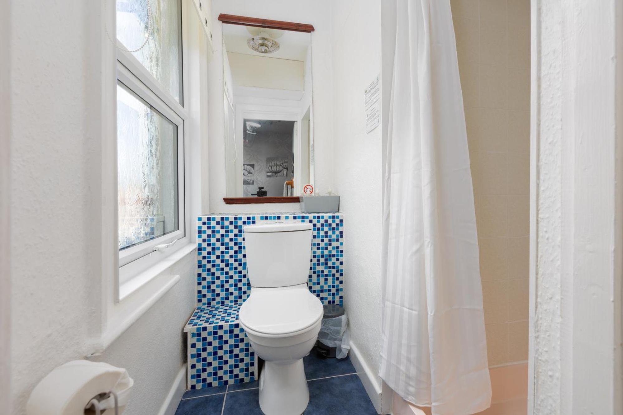 The Fairmile Bed and Breakfast Lytham St Annes Εξωτερικό φωτογραφία