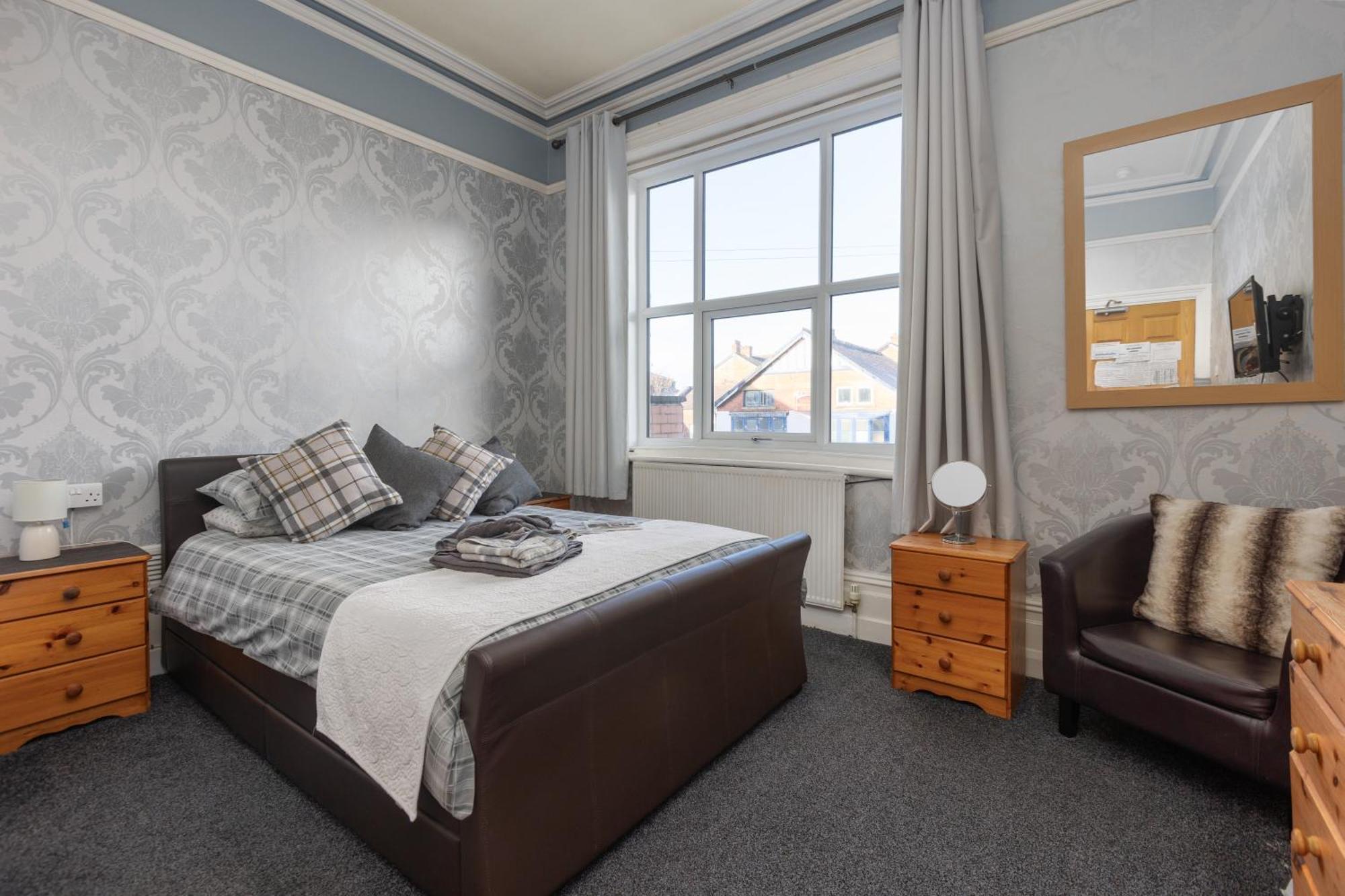 The Fairmile Bed and Breakfast Lytham St Annes Εξωτερικό φωτογραφία