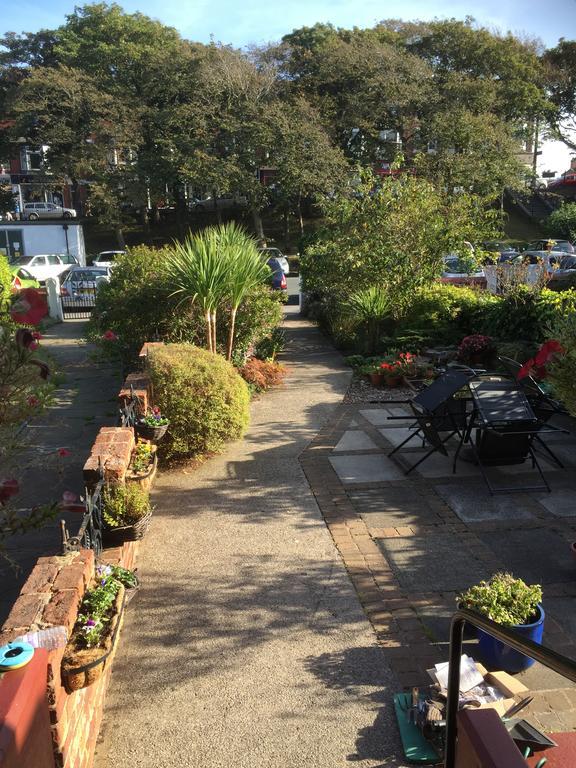 The Fairmile Bed and Breakfast Lytham St Annes Εξωτερικό φωτογραφία