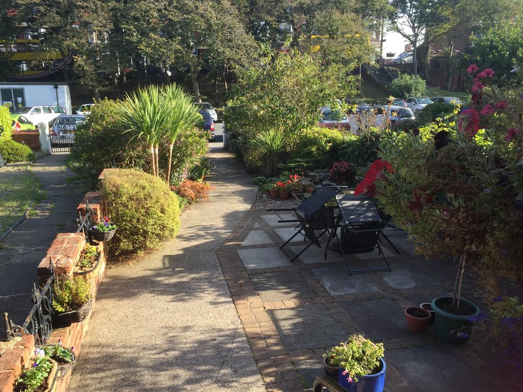 The Fairmile Bed and Breakfast Lytham St Annes Εξωτερικό φωτογραφία